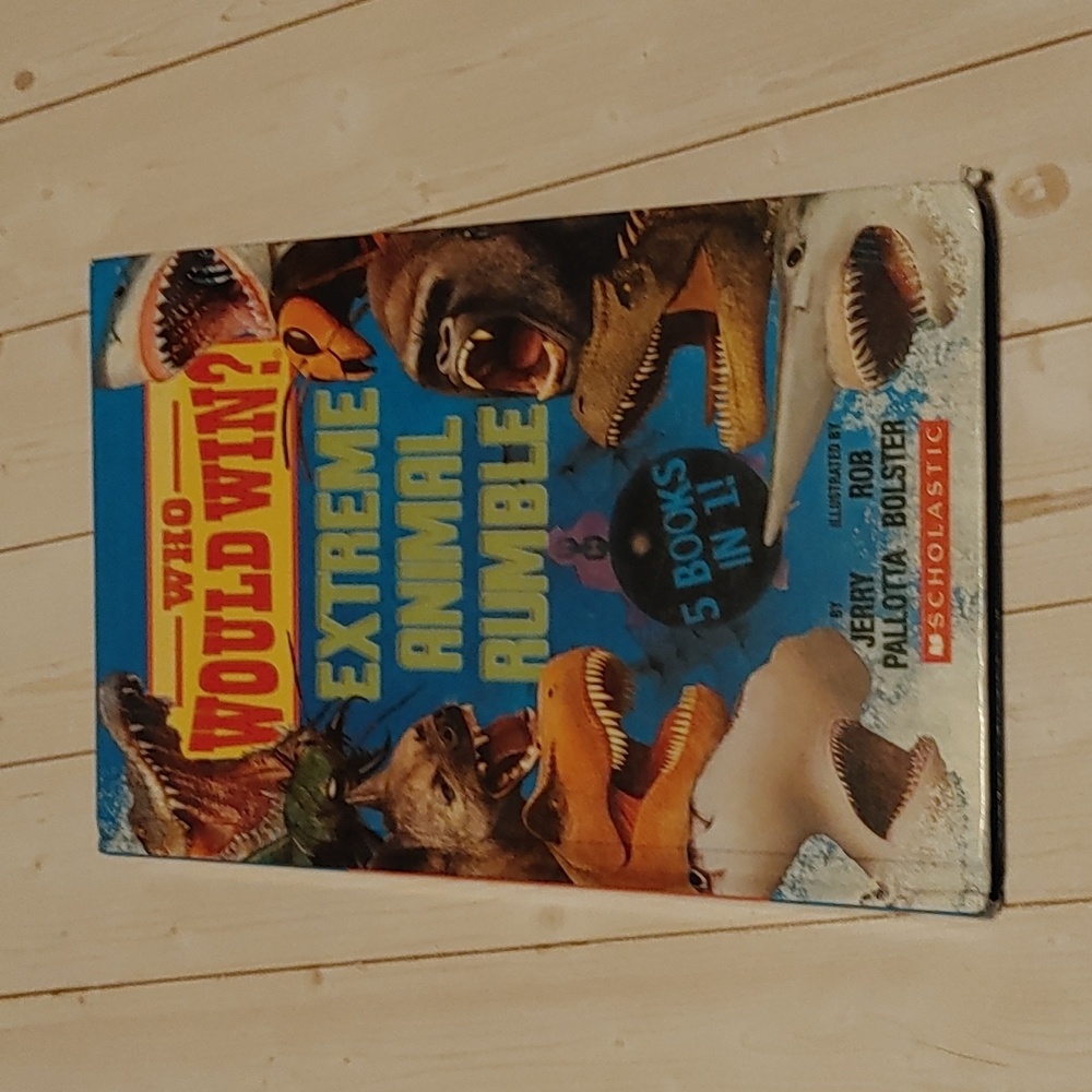 3/$13 Easy Reader Who Would Win Extreme Animal Rumble Kids Book
